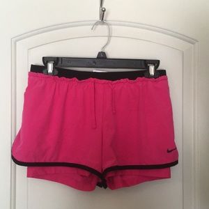 💕💕 Nike athletic shorts